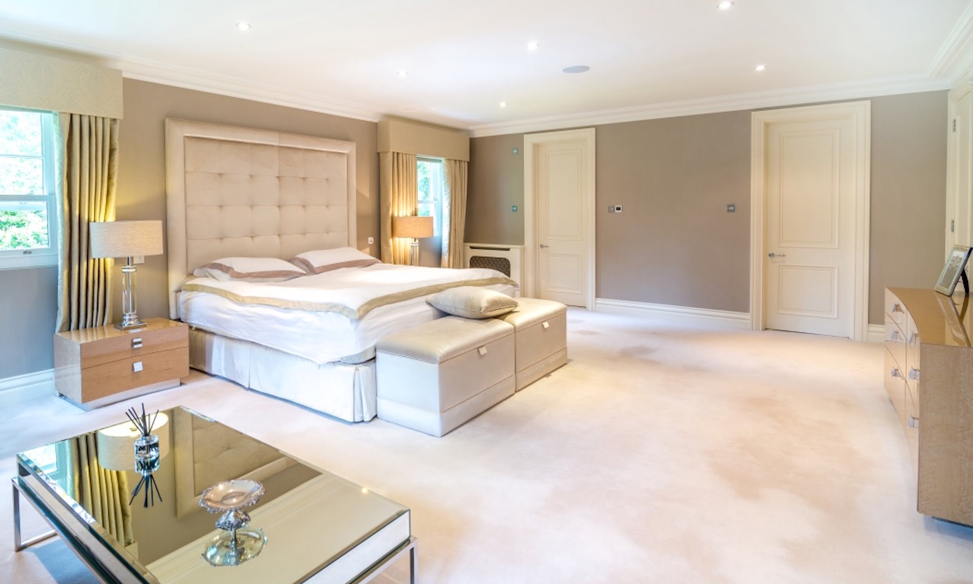 Full Room Wallpapering London